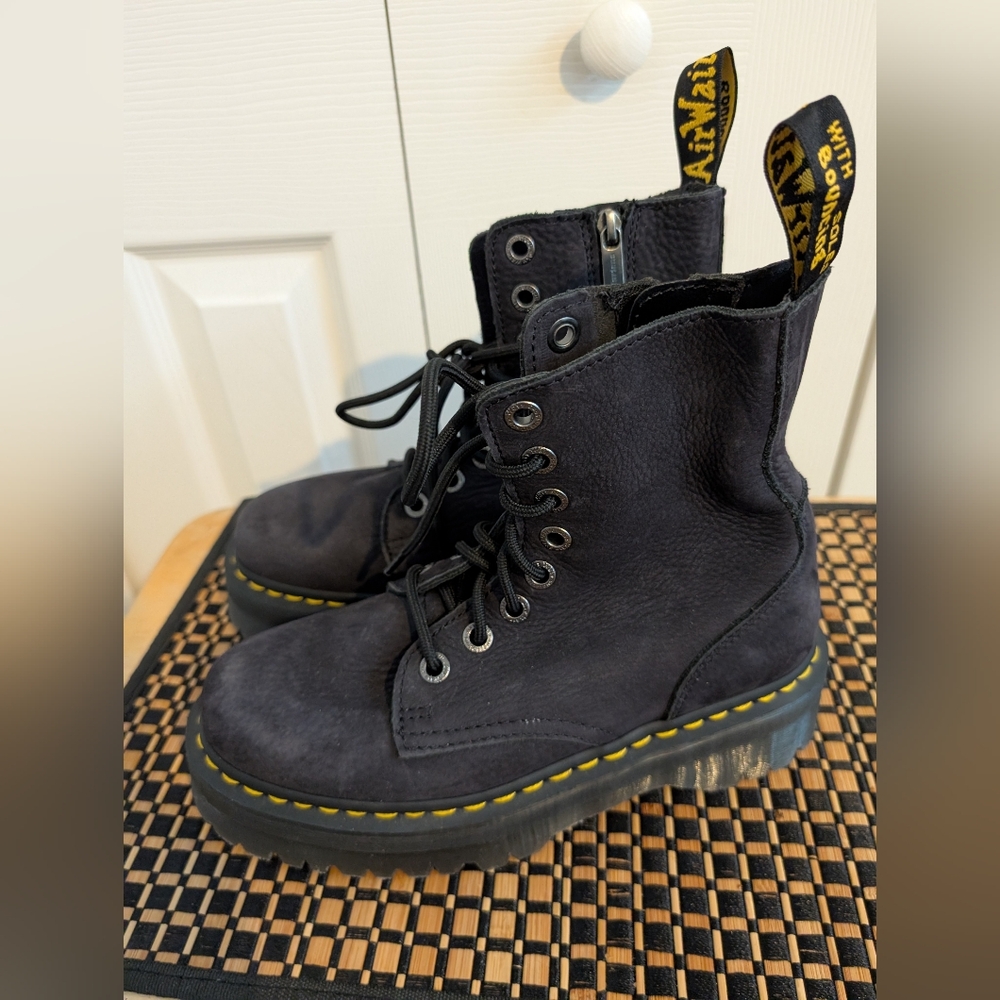 Dr Marten Jadon III Soft Suede
